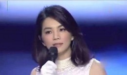 娱乐圈爆料何超越,何超越新恋情曝光，神秘男友身份引热议