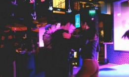 夜店最新爆料视频,揭秘明星幕后狂欢瞬间