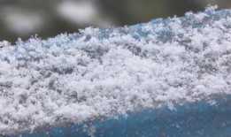 爆料新余下雪的视频,银装素裹，冬日美景如画”