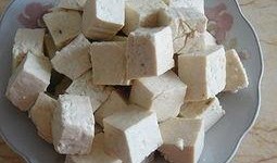 爆料臭豆腐制作视频教程,揭秘臭豆腐制作全过程